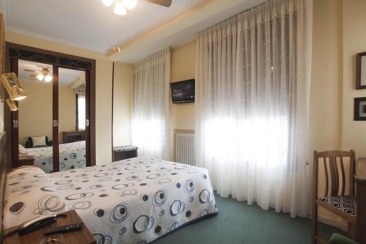 Hotel Castilla Gijon Ngoại thất bức ảnh