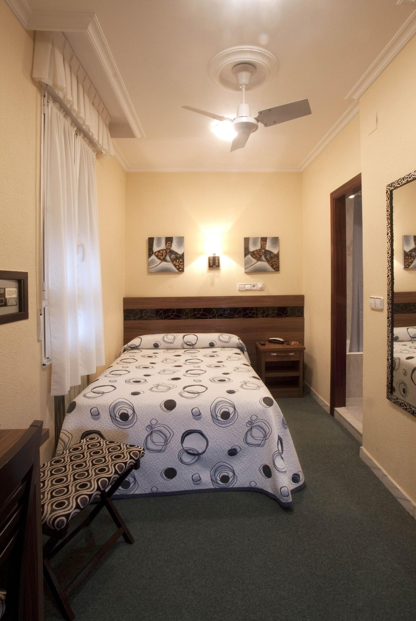 Hotel Castilla Gijon Ngoại thất bức ảnh