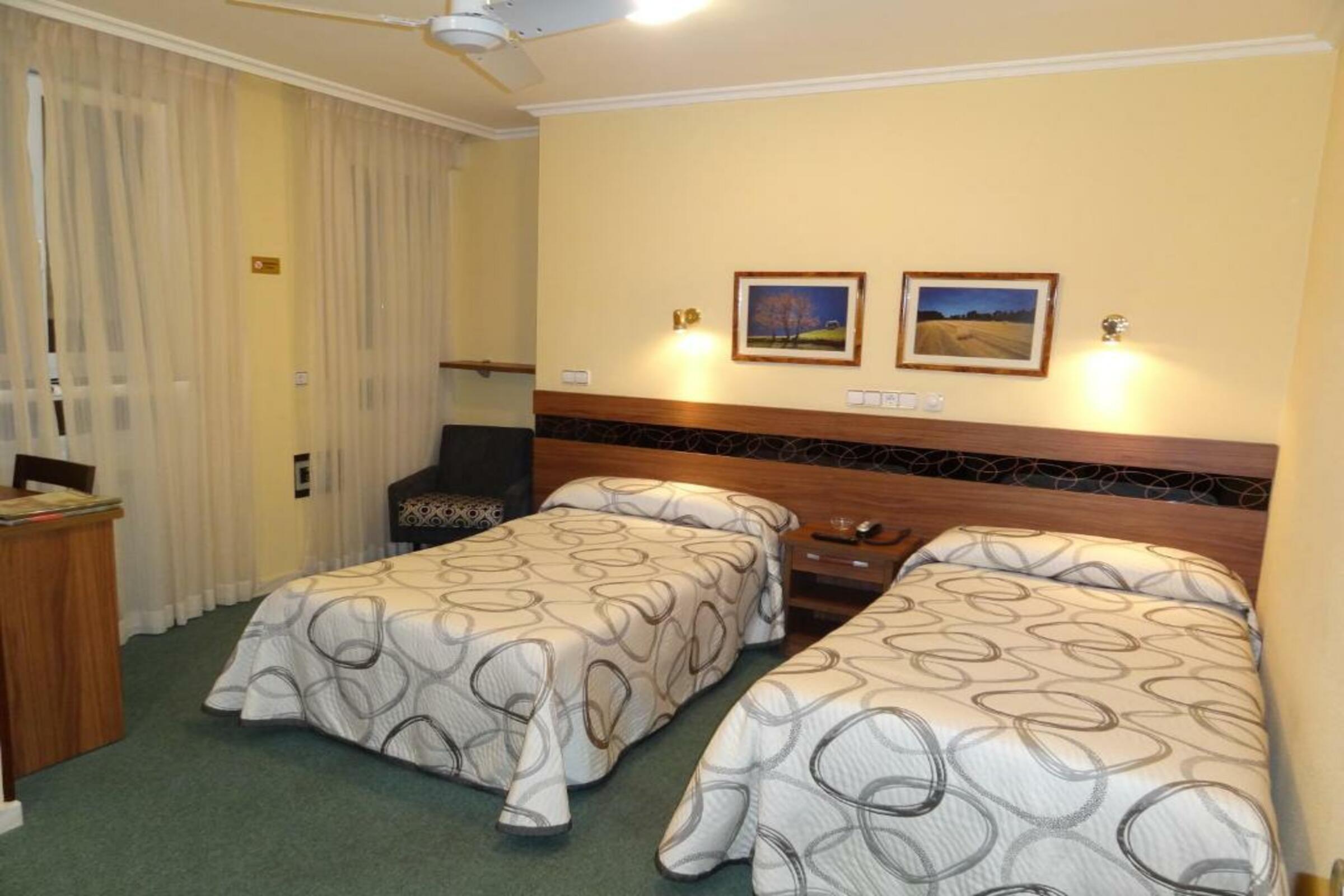 Hotel Castilla Gijon Ngoại thất bức ảnh